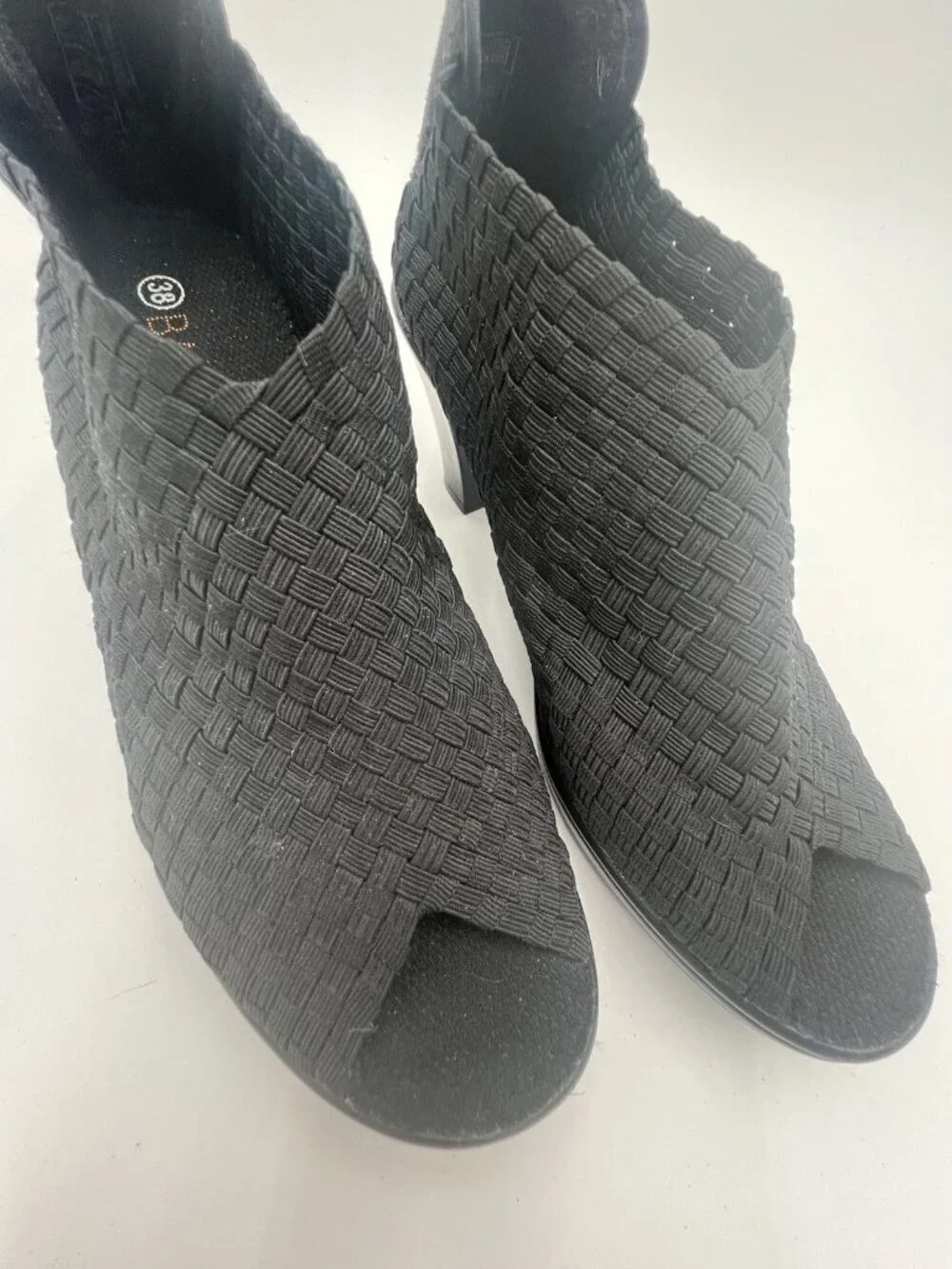 Bernie Mev Claire Woven Peep Toe Heels Black Comfort Slip On EU 38 US 7 7.5 NWOB
